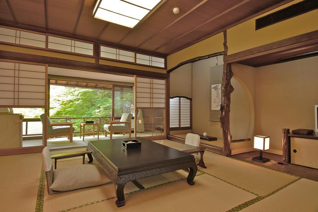 Tokiwa Yamaguchi Quarto foto